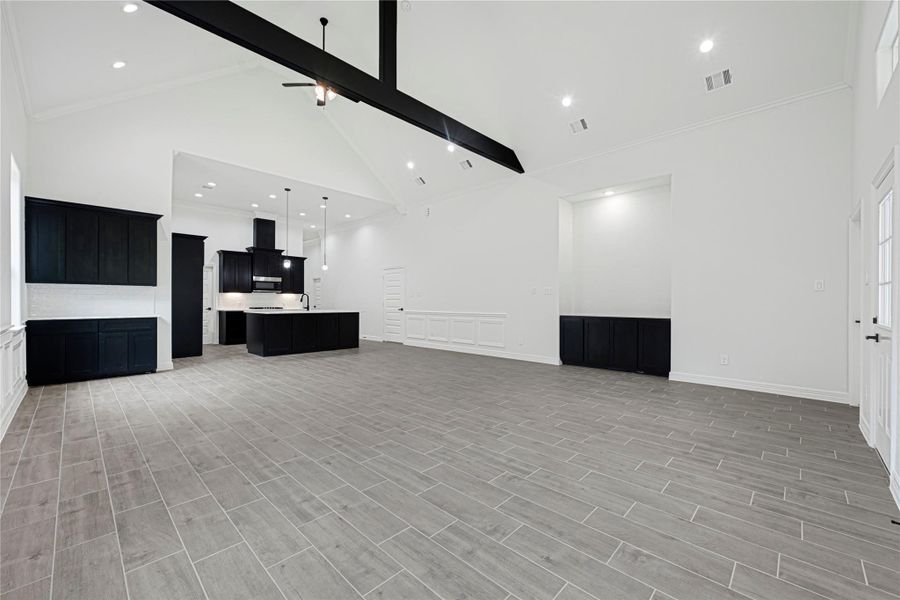 Spacious, unfurnished interior of a new home in , Anahuac (Image 14). Spacious, unfurnished interior of a new home in , Anahuac (Image 14).