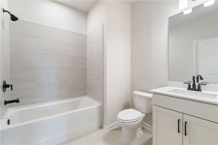 Furnished interior view inside a new home in Tiberon Woods, Cumming (Image 11).