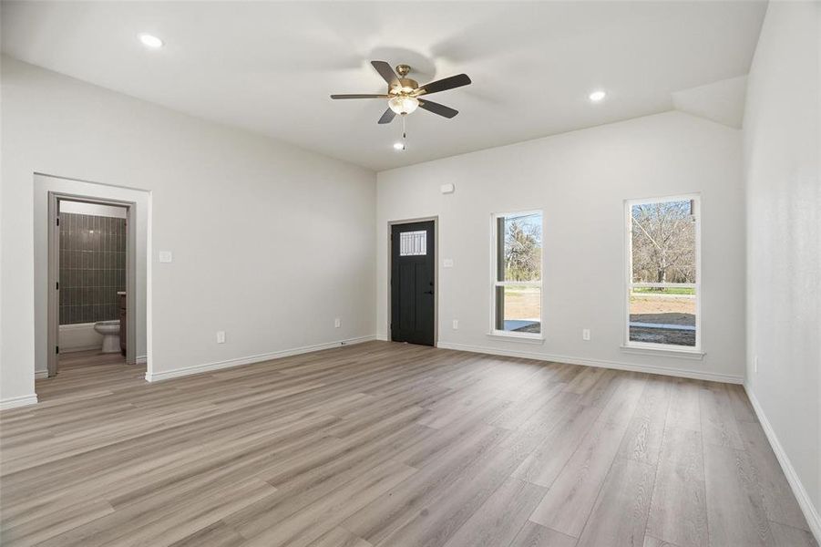 Spacious, unfurnished interior of a new home in , Whitney (Image 17).