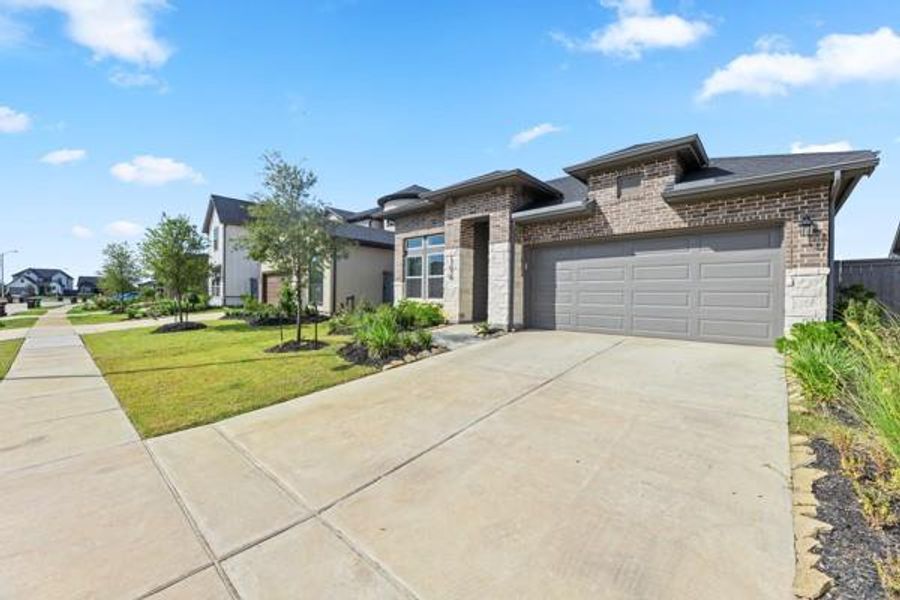 There is a full yard sprinkler system and landscaping already here for you. There is a full yard sprinkler system and landscaping already here for you.