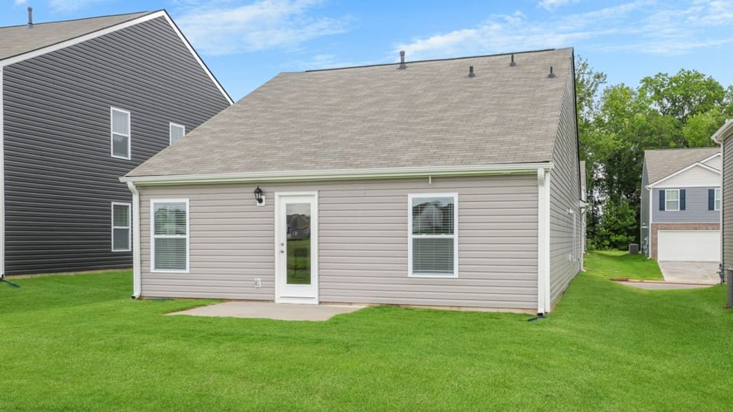 Exterior details and patio area of a home in Gibson Grove, Laurens (Image 3).