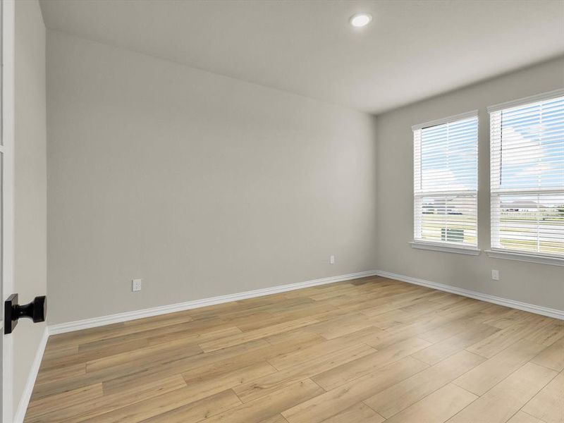 Spacious, unfurnished interior of a new home in Regent Park, Springtown (Image 18).