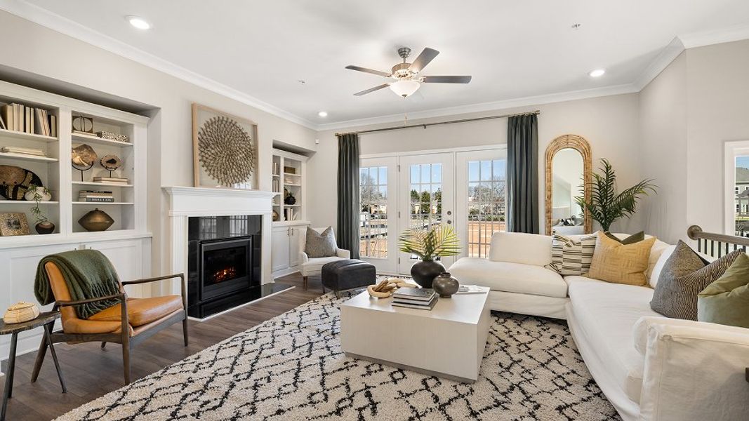 5110 Bentley Family 5of5 F2 Base1