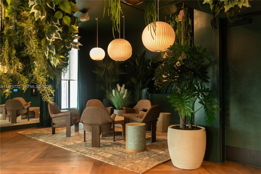 Community amenities in , Miami (Image 42).