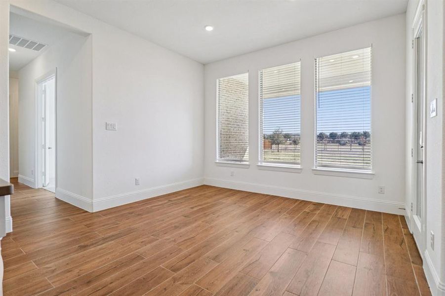 Spacious, unfurnished interior of a new home in Gean Estates, Keller (Image 13).