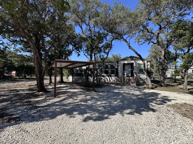 Image 47 of a home in .
