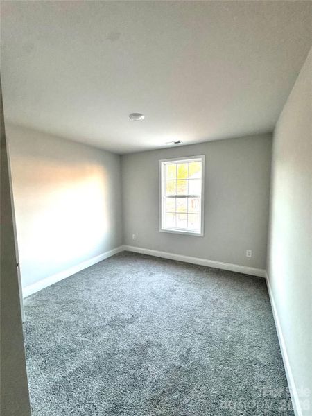 Spacious, unfurnished interior of a new home in Village at Parkside, Gastonia (Image 12).