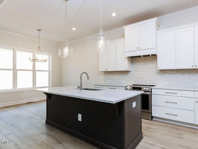 014-1280x960-kitchen