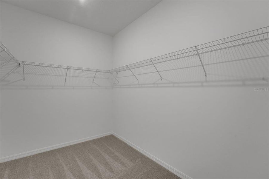 Spacious, unfurnished interior of a new home in Tuscan Hills, Dade City (Image 40).
