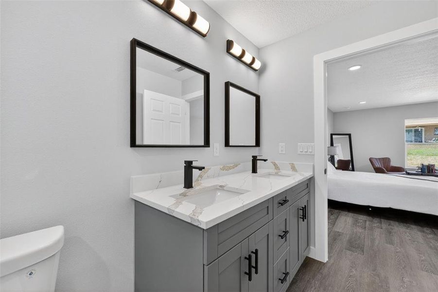 Furnished interior view inside a new home in , Dunnellon (Image 14).
