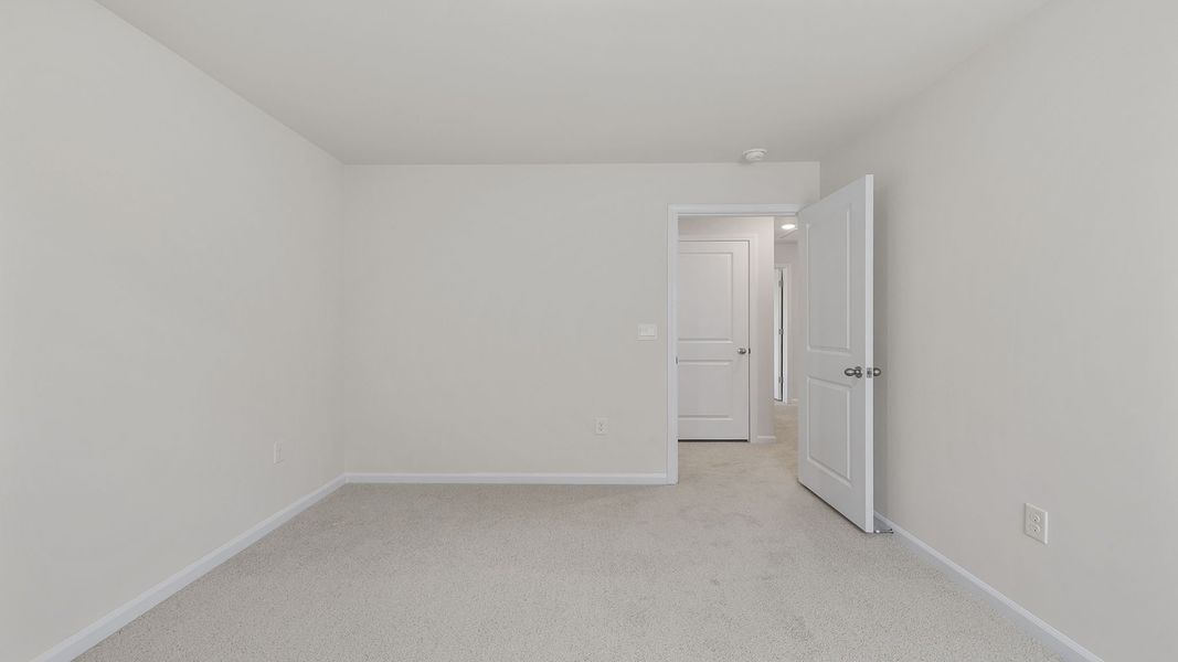 Representative unfurnished interior of a home built from the Belhaven by D.R. Horton in Forest Brook, Easley (Image 27).