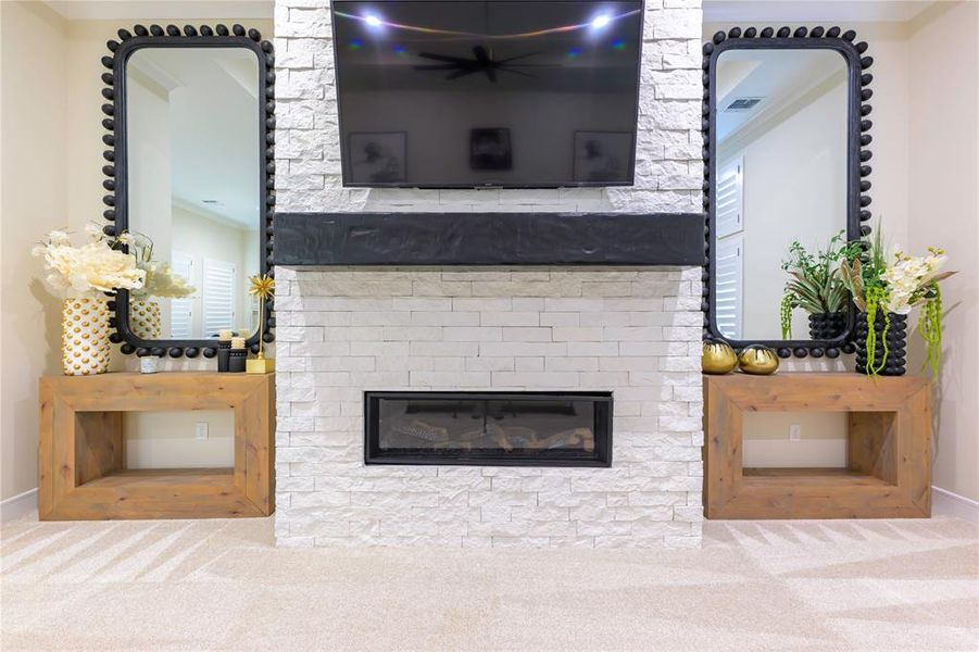 Image 38 of a home in .