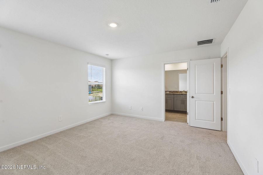 Spacious, unfurnished interior of a new home in Parkside at Shearwater, St. Augustine (Image 16).