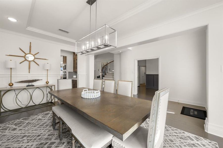613 Majestic Oak- Dining Room-1 613 Majestic Oak- Dining Room-1