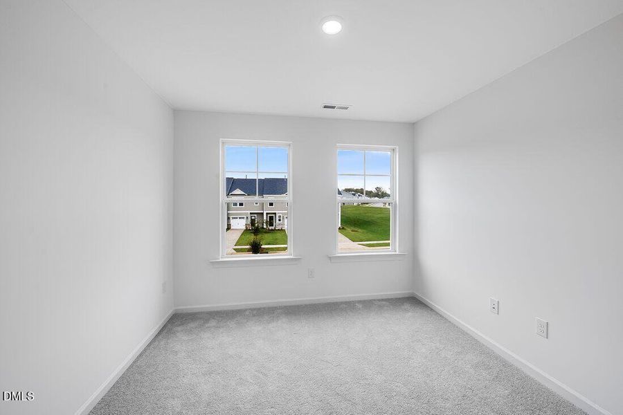 hj-nc-raleigh-magnolia-sage-lot-69-bedro