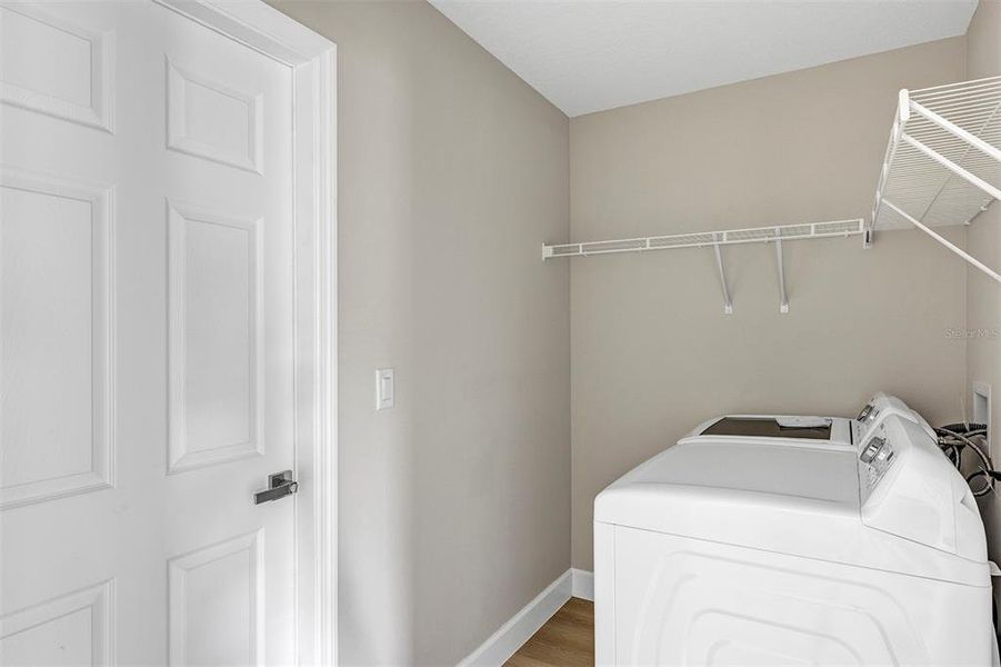 Spacious, unfurnished interior of a new home in , Dunnellon (Image 29). Spacious, unfurnished interior of a new home in , Dunnellon (Image 29).
