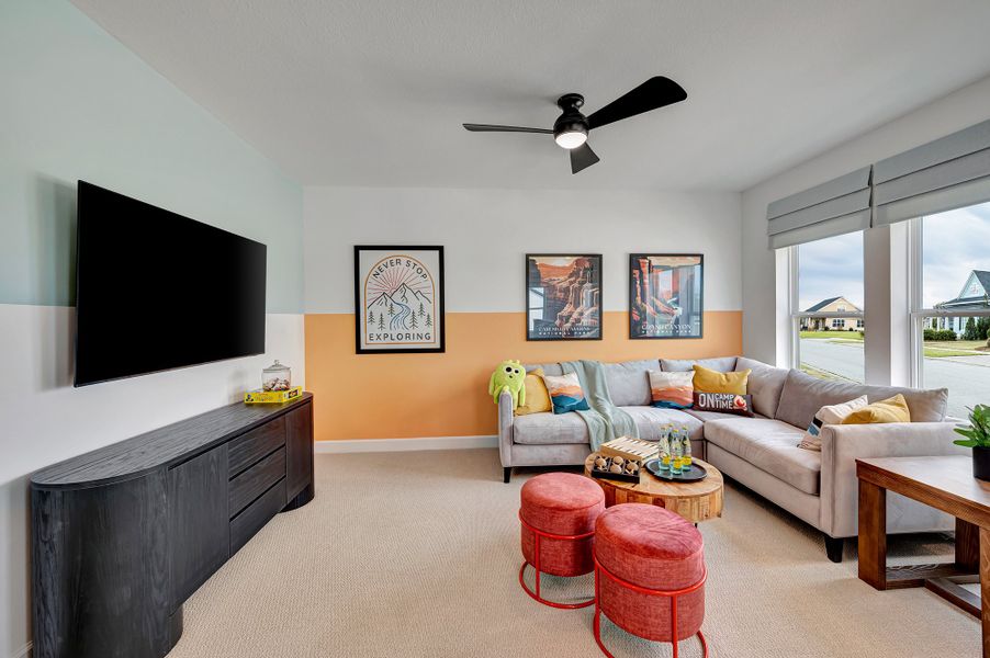 Representative furnished interior of a home built from the The Kingsland by David Weekley Homes in Sienna 40' Homesites, Missouri City (Image 6).