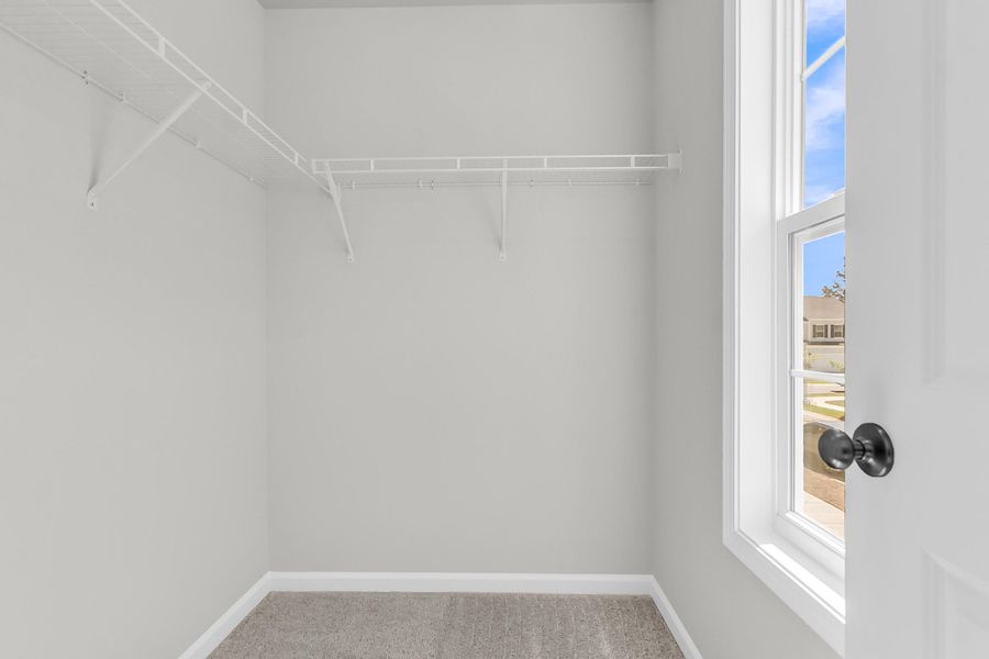 Spacious, unfurnished interior of a new home in Central Creek, Goose Creek (Image 44).