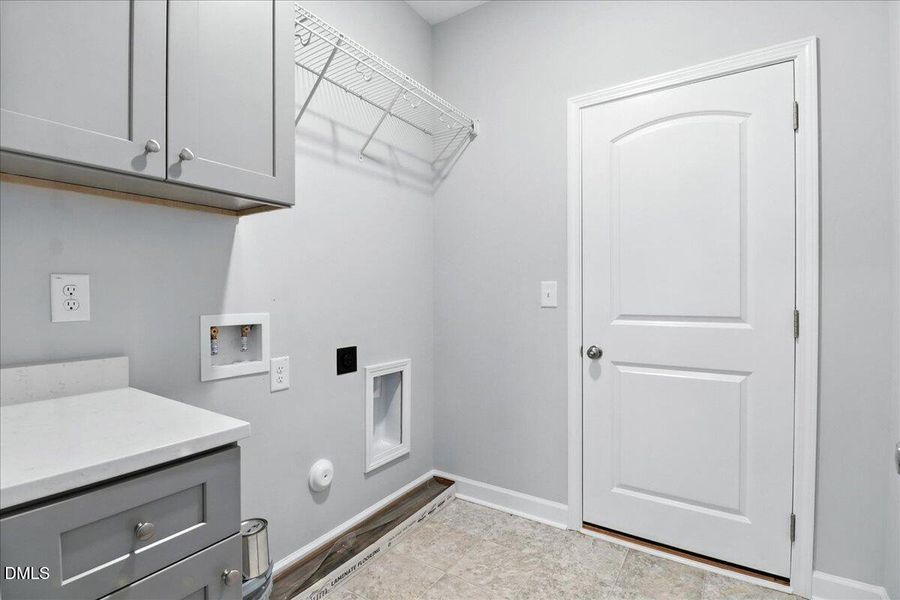 13-203 Dunbar Hill-13