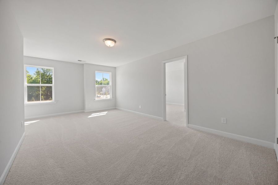Representative unfurnished interior of a home built from the The Ashport B by Davidson Homes LLC in Saddle Creek Ranch, Cibolo (Image 26).