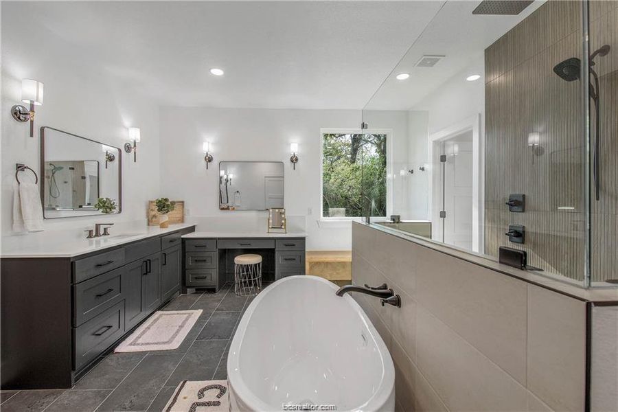 Furnished interior view inside a new home in , Franklin (Image 31). Furnished interior view inside a new home in , Franklin (Image 31).