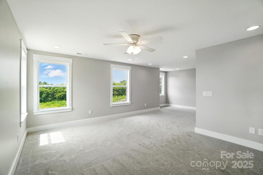 Spacious, unfurnished interior of a new home in , Marshville (Image 24).