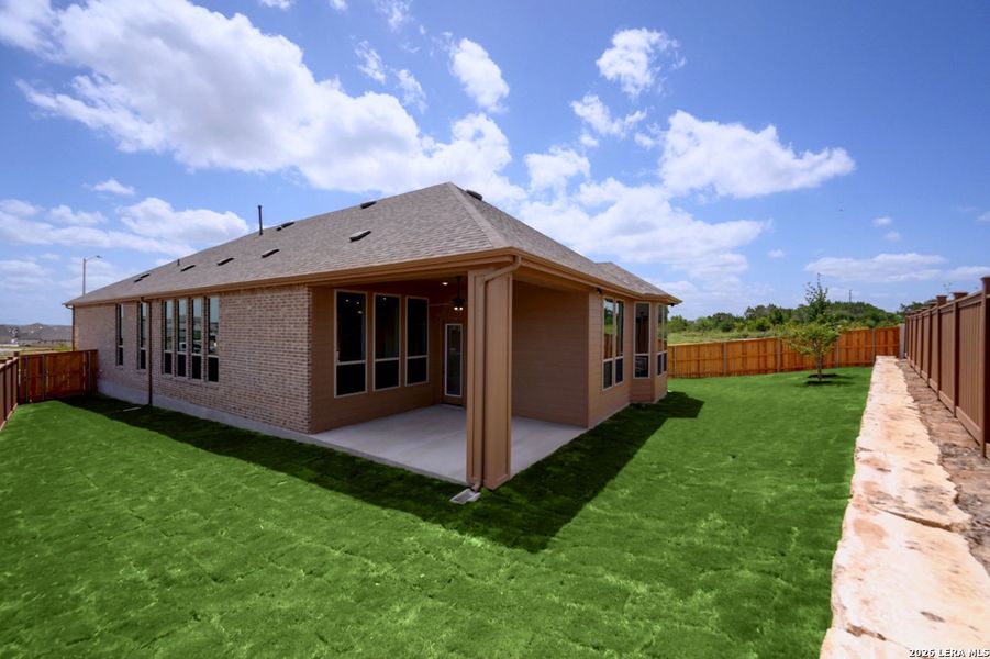 Exterior details and patio area of a home in Mayfair, New Braunfels (Image 2).
