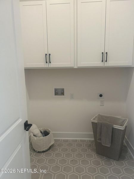 Image 15 of a home in Seven Pines. Image 15 of a home in Seven Pines.