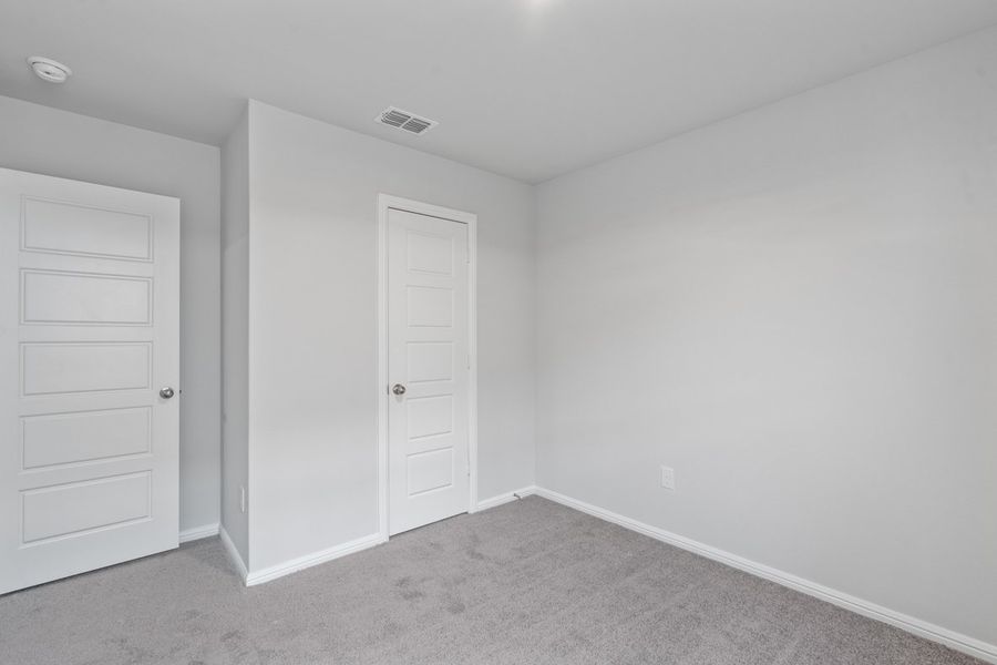 Representative unfurnished interior of a home built from the TAYLOR by D.R. Horton in Faculty Row, Abilene (Image 55).