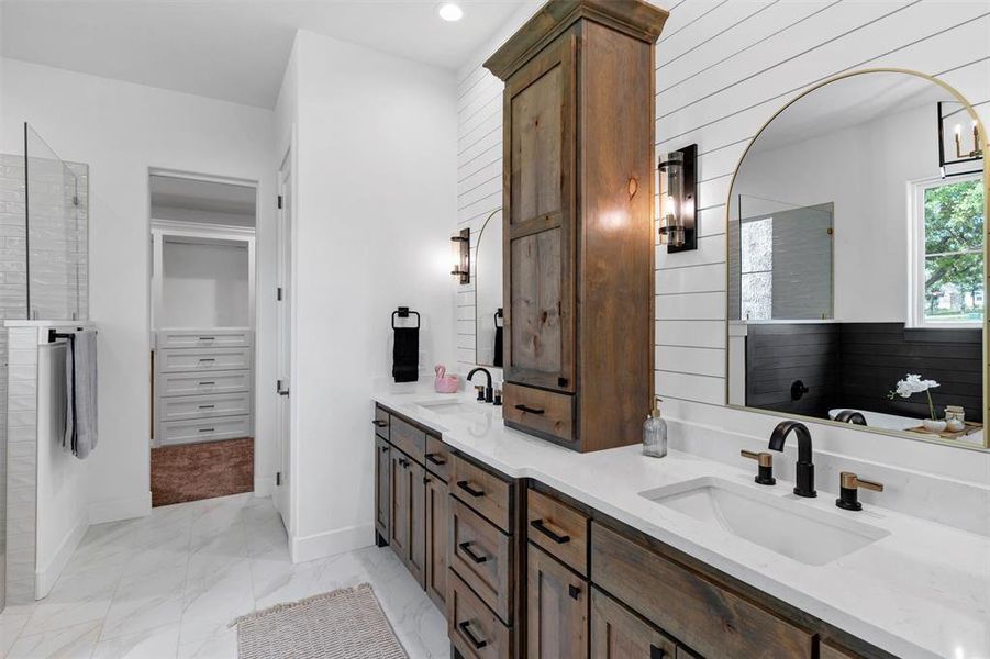 Furnished interior view inside a new home in , Granbury (Image 3).