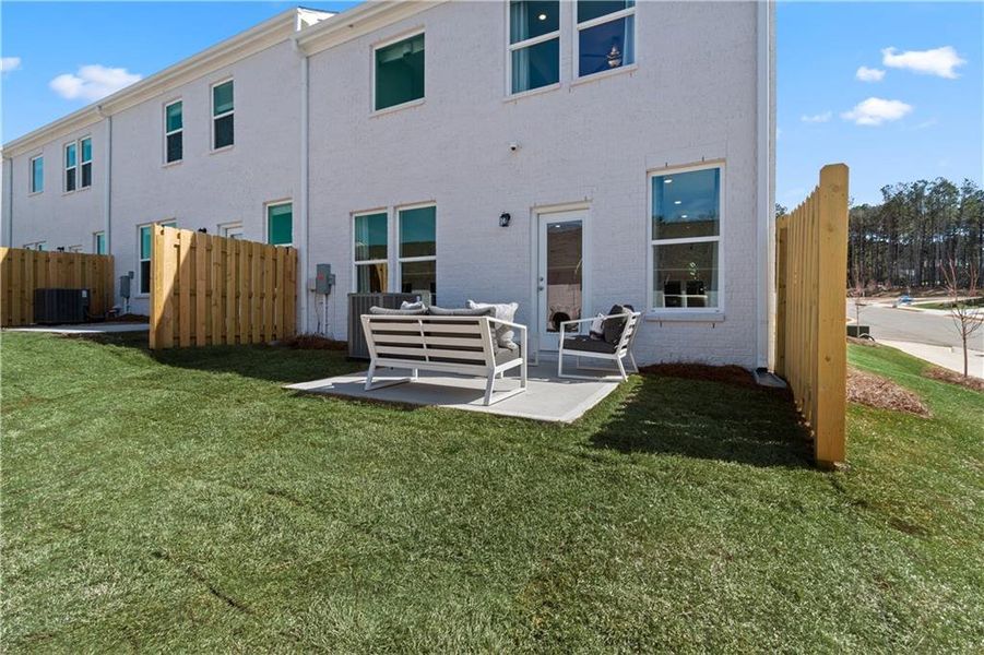 Exterior details and patio area of a home in Bowers Farm, McDonough (Image 3).