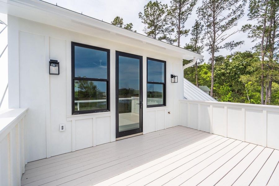 Exterior details and patio area of a home in , Johns Island (Image 43).