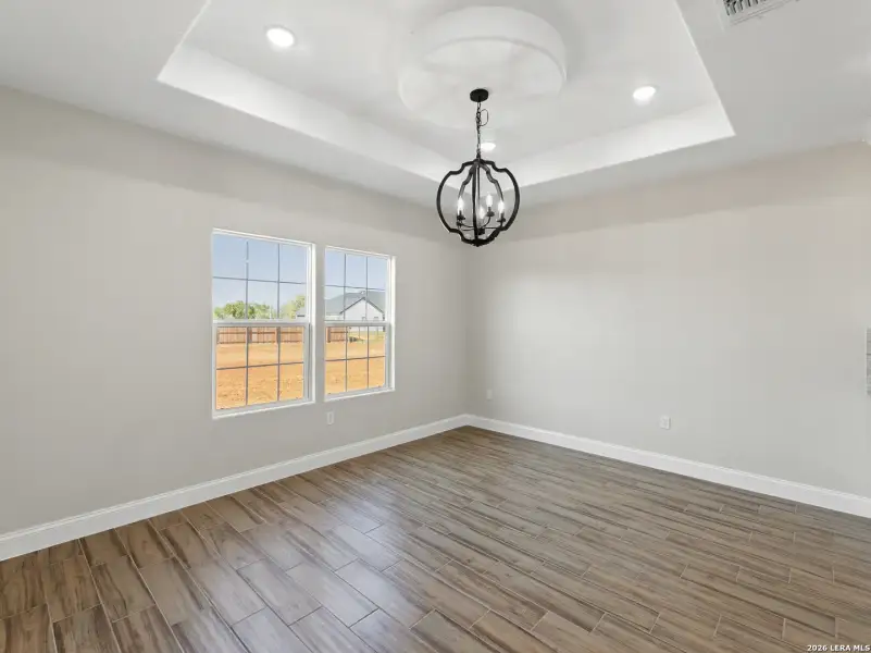 Spacious, unfurnished interior of a new home in , San Antonio (Image 13).