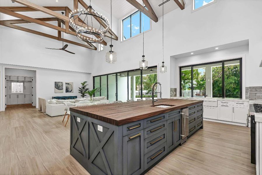 5650 Shirley Dr (32)