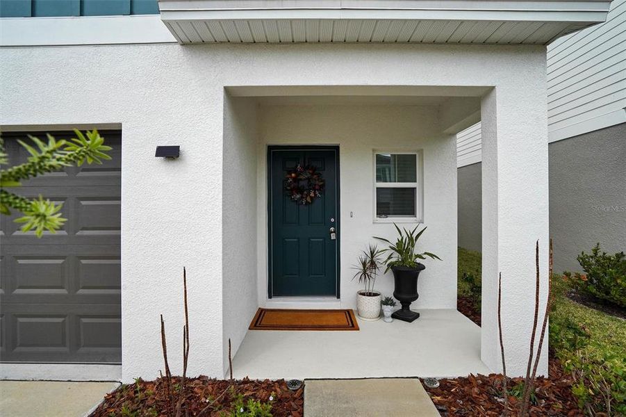 Exterior details and patio area of a home in , Riverview (Image 3).