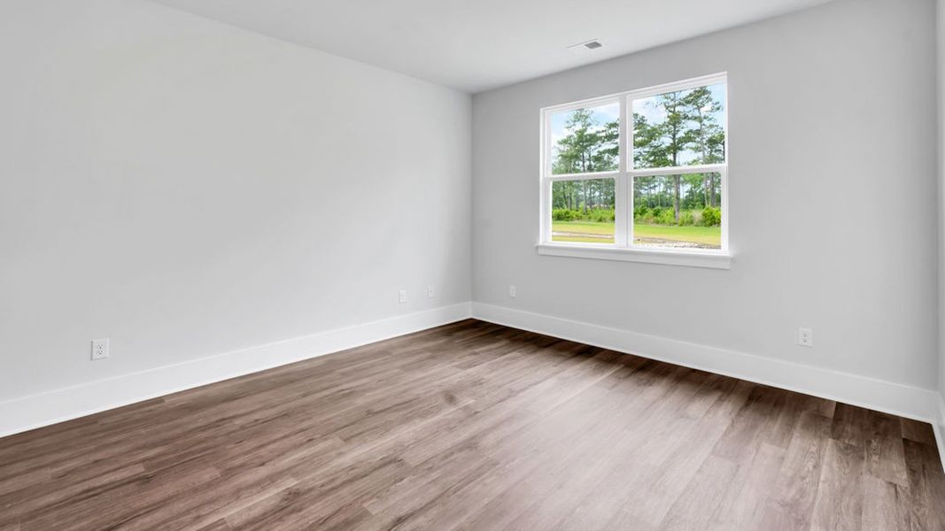 Spacious, unfurnished interior of a new home in Magnolia Ridge at Blake Farm, Wilmington (Image 25).
