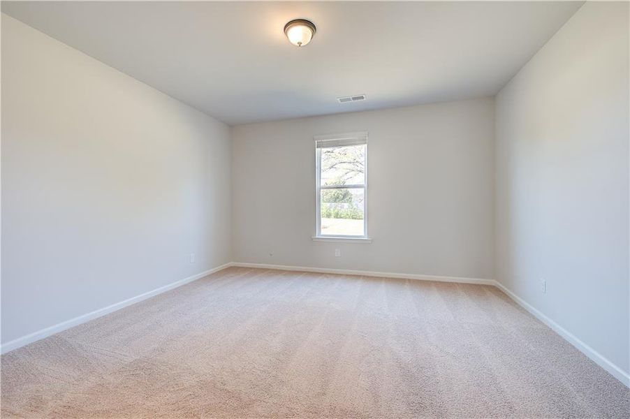Spacious, unfurnished interior of a new home in Cambria at Traditions, Hampton (Image 33). Spacious, unfurnished interior of a new home in Cambria at Traditions, Hampton (Image 33).