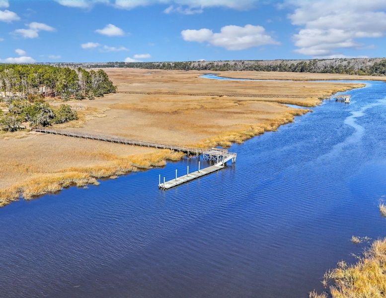 Natural landscape and outdoor views near Rivers Reach in Yemassee (Image 44). Natural landscape and outdoor views near Rivers Reach in Yemassee (Image 44).