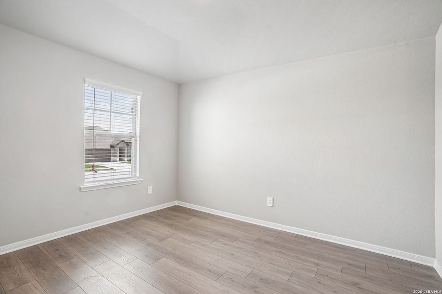 Spacious, unfurnished interior of a new home in Legendary Trails - Premier Series, Cibolo (Image 40).
