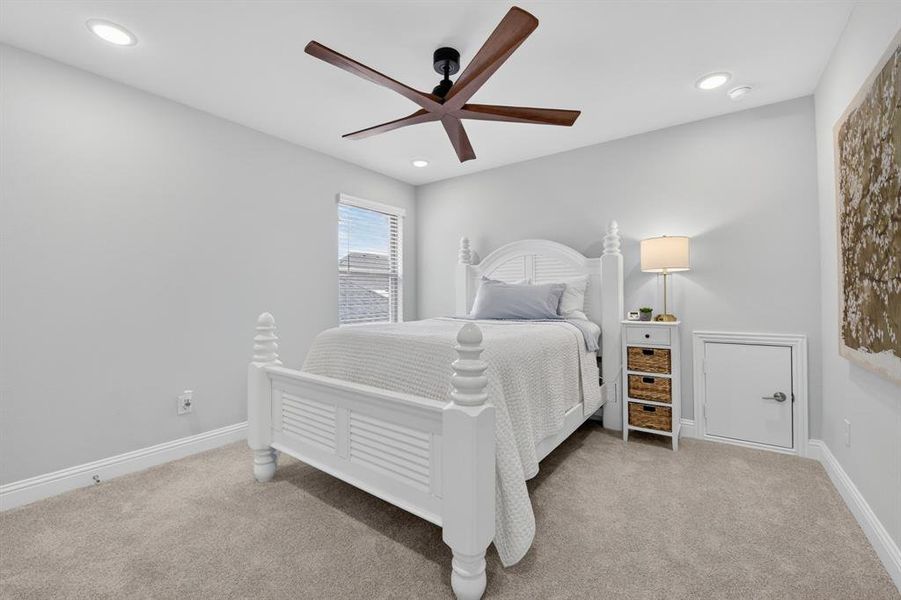 Furnished interior view inside a new home in South Oak, Lakewood Village (Image 29).