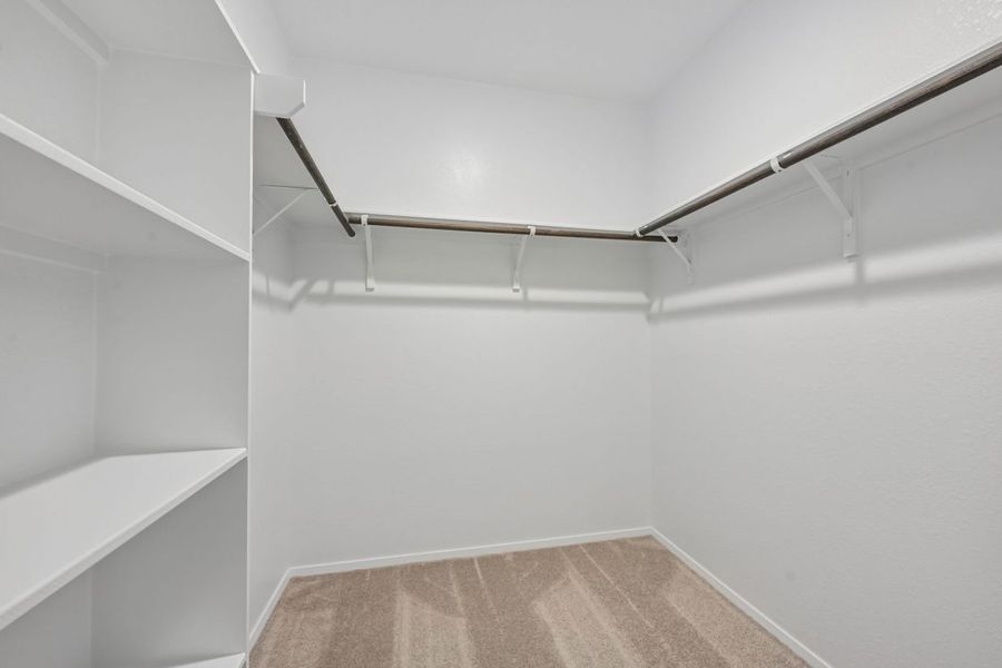 Spacious, unfurnished interior of a new home in Harrington Trails, New Caney (Image 23).