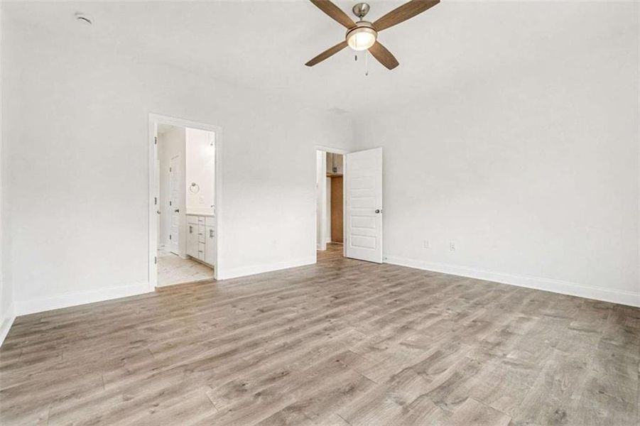 Spacious, unfurnished interior of a new home in , Douglasville (Image 22). Spacious, unfurnished interior of a new home in , Douglasville (Image 22).