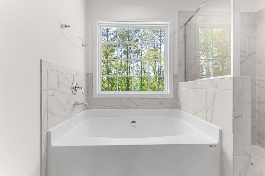 Owner's Bathroom:4631 Capulet Court