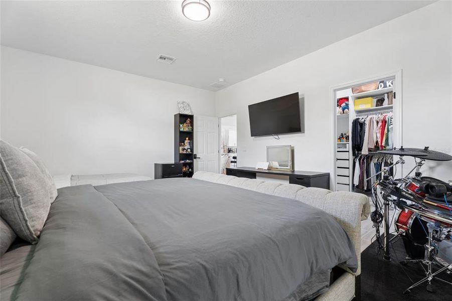 Furnished interior view inside a new home in , Kissimmee (Image 11). Furnished interior view inside a new home in , Kissimmee (Image 11).