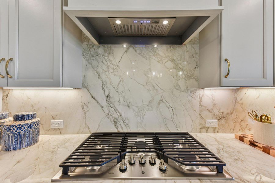 Close-up of interior finishes inside a home in Provence 70s, Austin (Image 20).