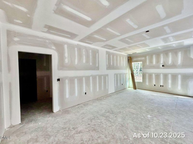 MLS 96 family rm Regis (1)