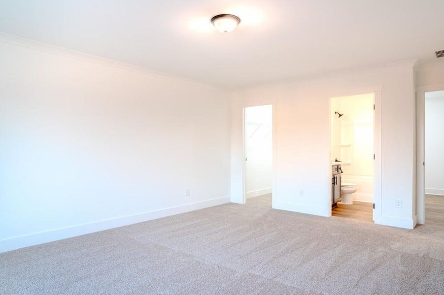 Spacious, unfurnished interior of a new home in , Good Hope (Image 29).