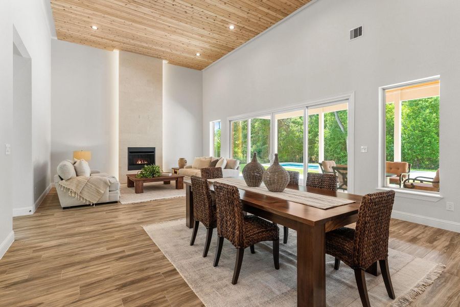 Furnished interior view inside a new home in , Tomball (Image 7). Furnished interior view inside a new home in , Tomball (Image 7).