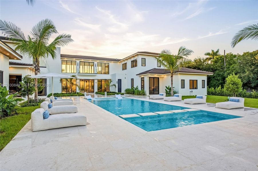 Exterior details and patio area of a home in , Palmetto Bay (Image 29).