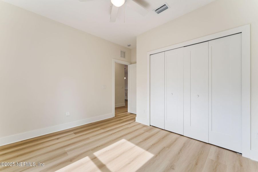 Spacious, unfurnished interior of a new home in , Hastings (Image 30).